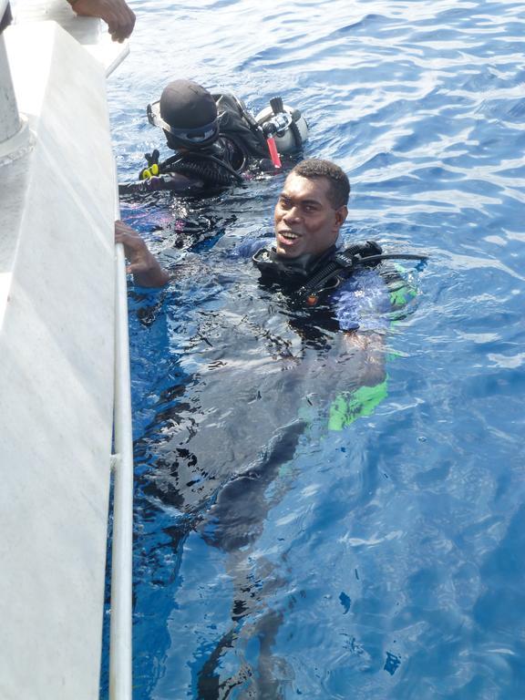 Mai Dive' Astrolabe Reef Resort Naqara Exteriör bild
