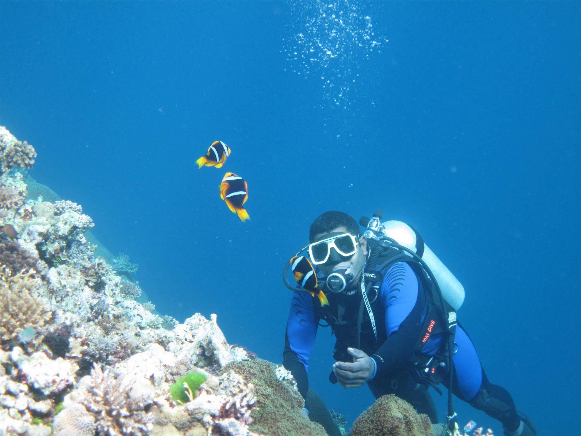 Mai Dive' Astrolabe Reef Resort Naqara Exteriör bild